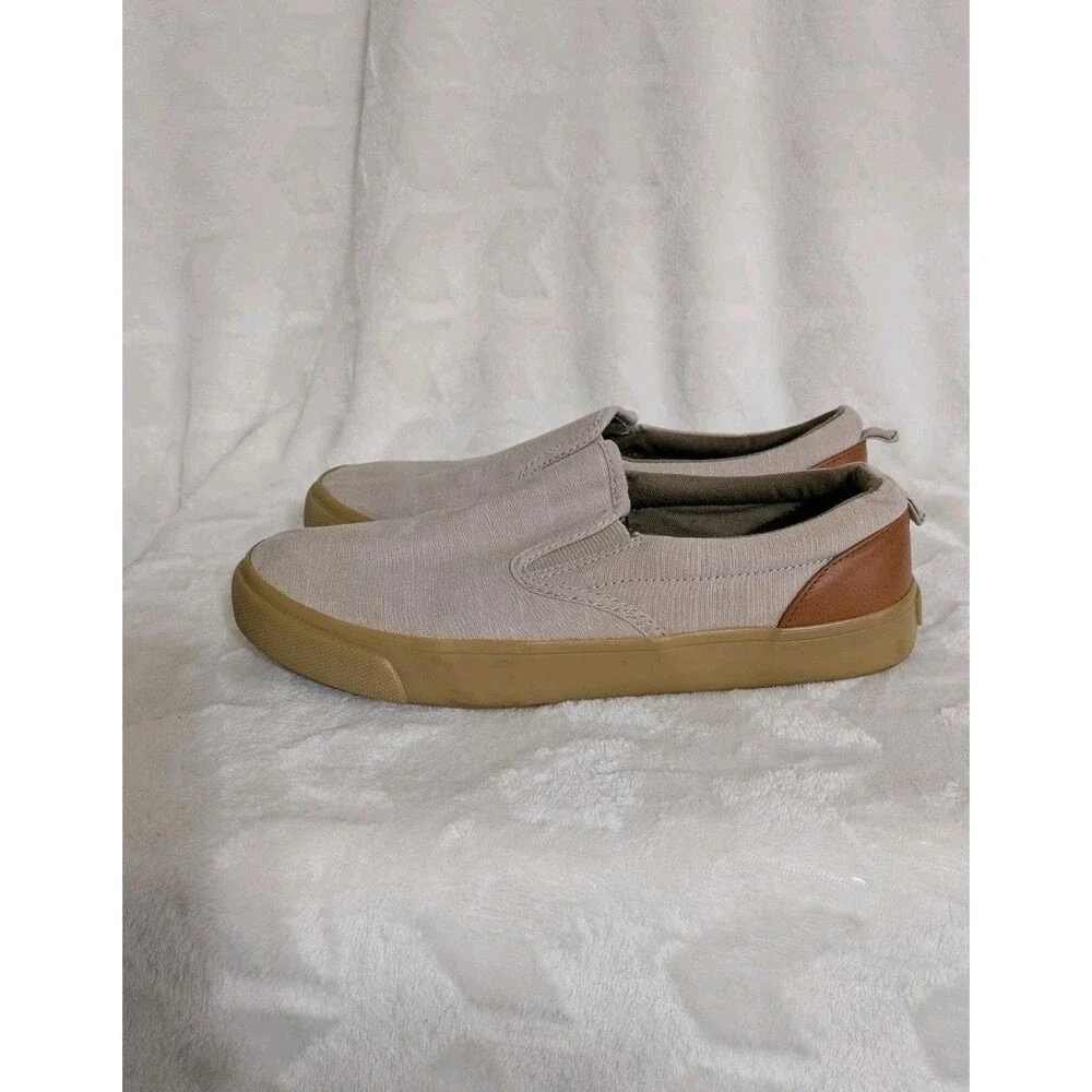 Youth Boy's Old Navy Slip On Canvas Sneakers - Size 6